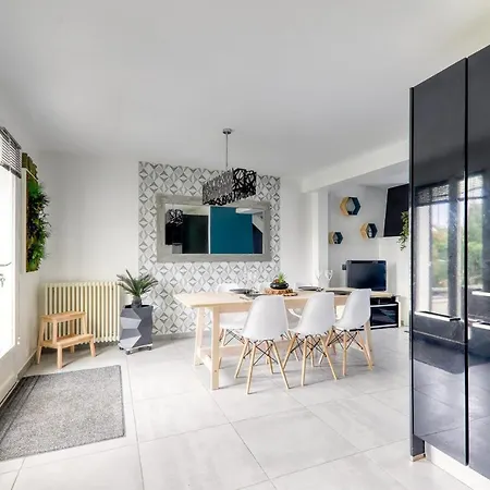 Maison Beaubourg بيت للعطل Croissy-Beaubourg
